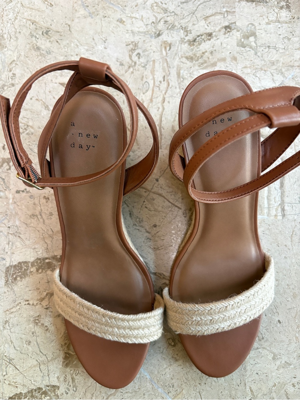 Elegant Wedge Open Toe Sandal Tish A New Day Size 9 New